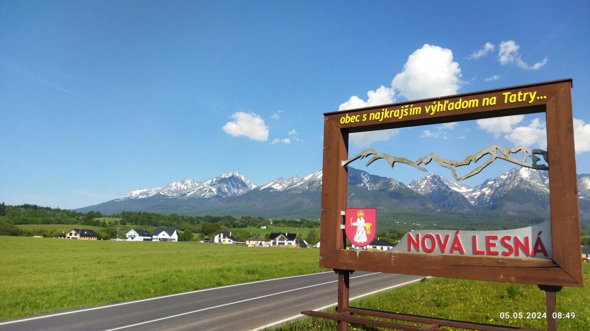 ホテル Lucky Cat Nová Lesná エクステリア 写真